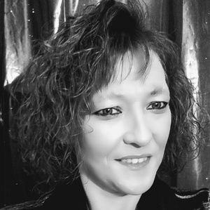 Meet your Posher, Miranda